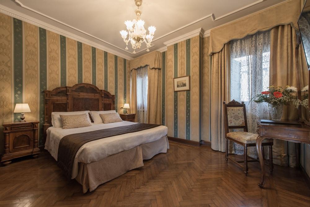 Palazzo Bembo - Exclusive Accommodation Venetië Buitenkant foto